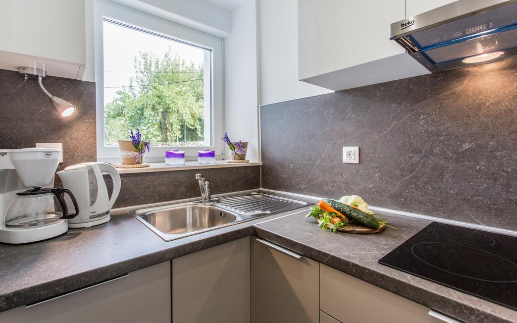 Sunrise Apartment ריסיקה מראה חיצוני תמונה