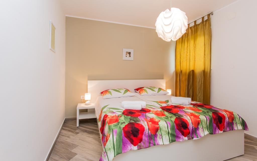 Sunrise Apartment ריסיקה מראה חיצוני תמונה
