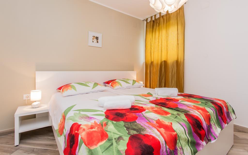Sunrise Apartment ריסיקה מראה חיצוני תמונה